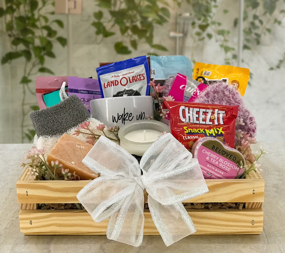 What to include in gift baskets for girlfriends